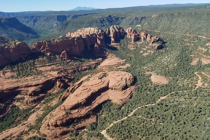 Ancient Sedona (30+ Mile) - Sedona Helicopter Tour - Snoopy Rock, Tea Kettle, Eagle Rock, Cowpies, and Midgley Bridge