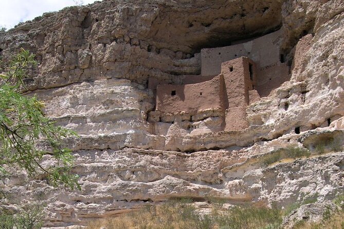 Private Montezuma Castle - Tuzigoot National Mont. - Snacks, bottled water, and smart pacing between ruins