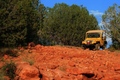 PRIVATE Sedona Jeep Tour 2-hour Lil' Rattler Off-Road - Dry Creek Canyon and the big Red Rock viewpoints: Thunder Mountain, Bear Mountain, Faye Canyon