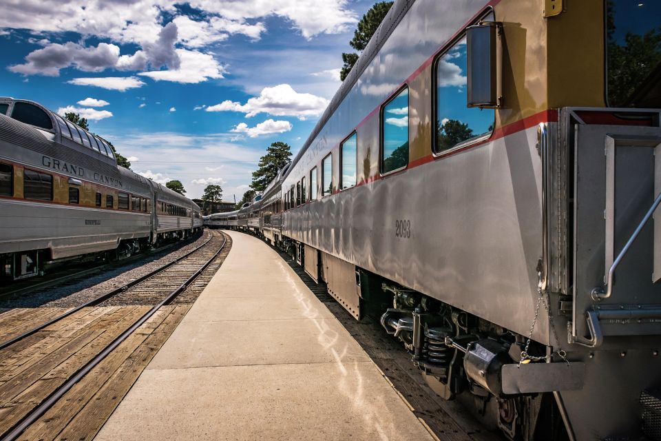Sedona: Grand Canyon Railway Full-Day Scenic Rail Tour - Grand Canyon Railway ride: streamliners, stories, and snacks