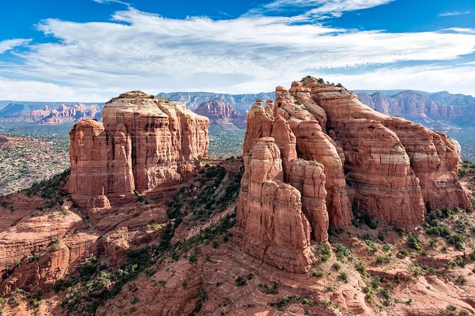 Sedona Helicopter Tour: Desert Thunder Tour - The first arc: Cathedral Rock and Chapel of the Holy Cross from above