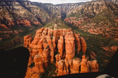 Sedona Helicopter Tour: Desert Thunder Tour - Safety briefing, seat comfort, and motion-sickness planning