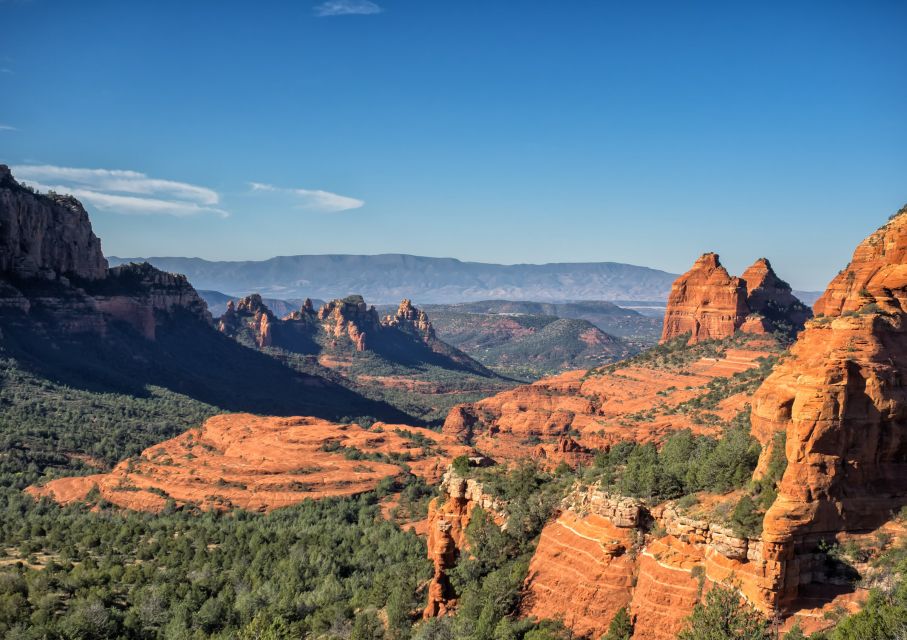 Sedona Mini Coach Tour - The Sedona hits you can’t skip: Chapel of the Holy Cross