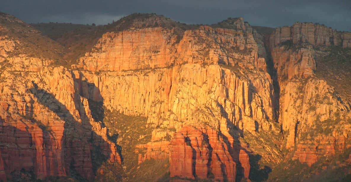 Sedona: PRIVATE Pavement 2-Hour Highlights Jeep Tour - Chapel of the Holy Cross: Red Rock Architecture You Can’t Fake