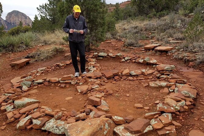Sedona Vortex & Shamanic Medicine Wheel PRIVATE 3.5 hours - Stop 1: Airport Mesa and the Airport Vortex for Sedona orientation