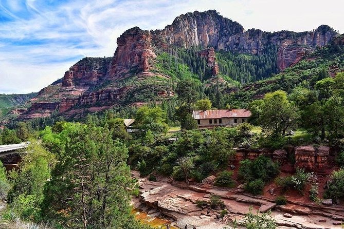 Sedona's Seven Canyons: 2-Hour Rugged Adventure & Stunning Views - What the guide adds (and who tends to shine)