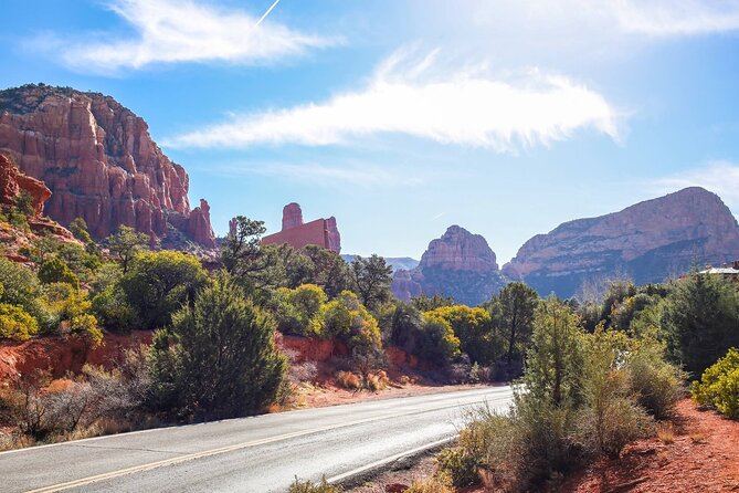 Sightseeing Highlights Tour of Sedona - Cathedral Rock, Soldier Pass, and Coffee Pot Rock photo stops