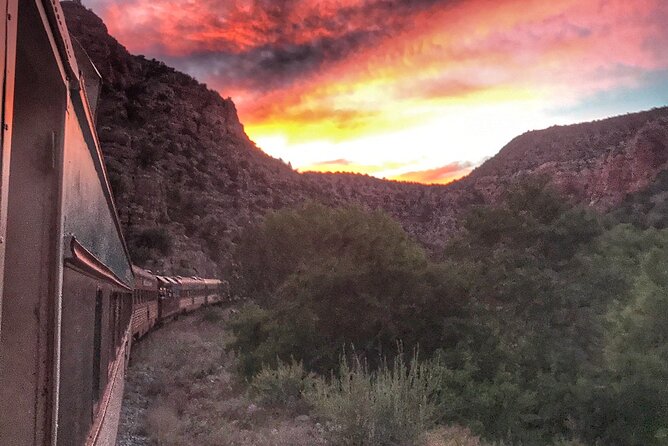 Starlight Ride on Verde Canyon Railroad - SOB Canyon and the 150-ft bridge: where the photos happen